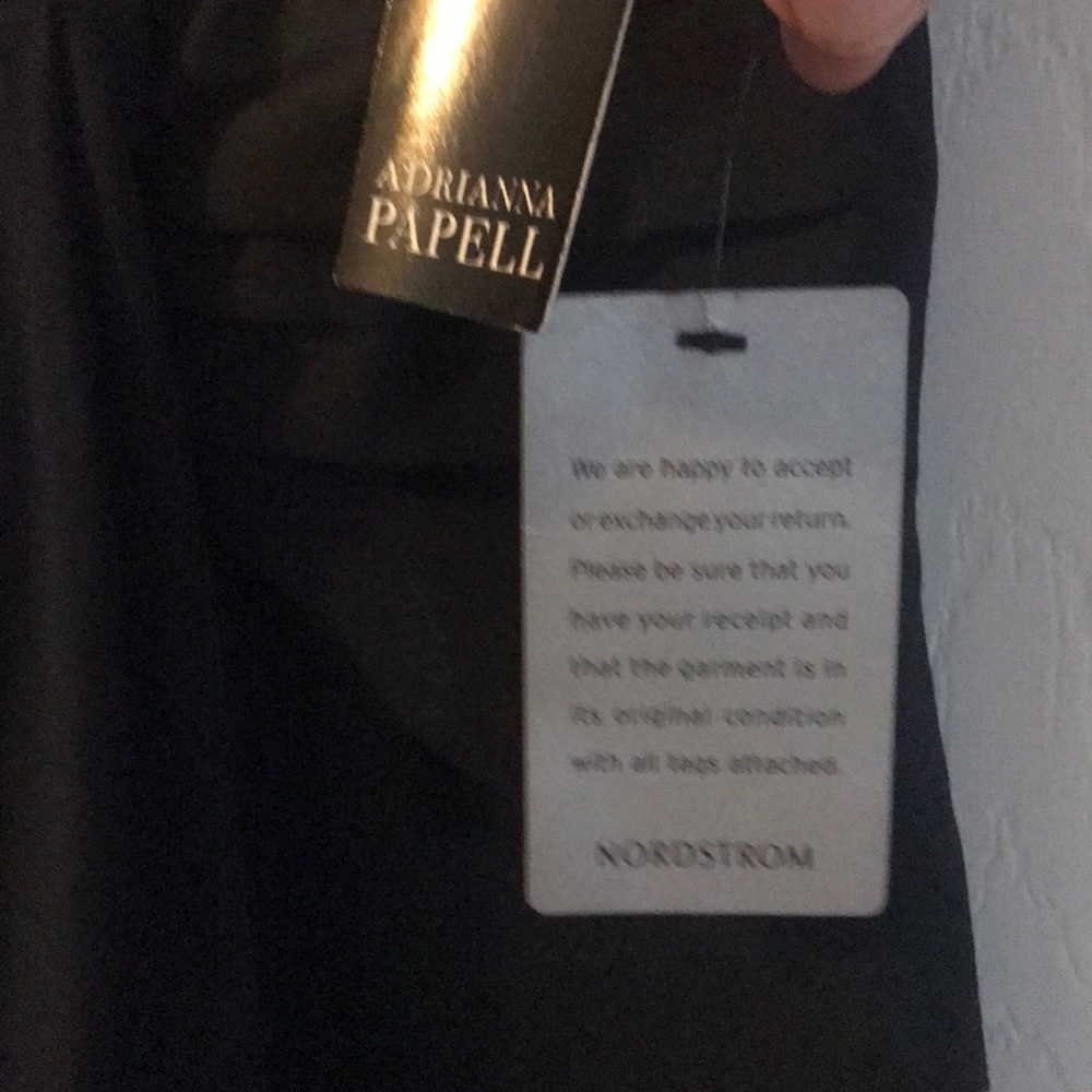 Dress - Picture 4 of 5
